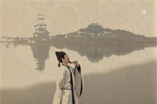 元丹丘歌