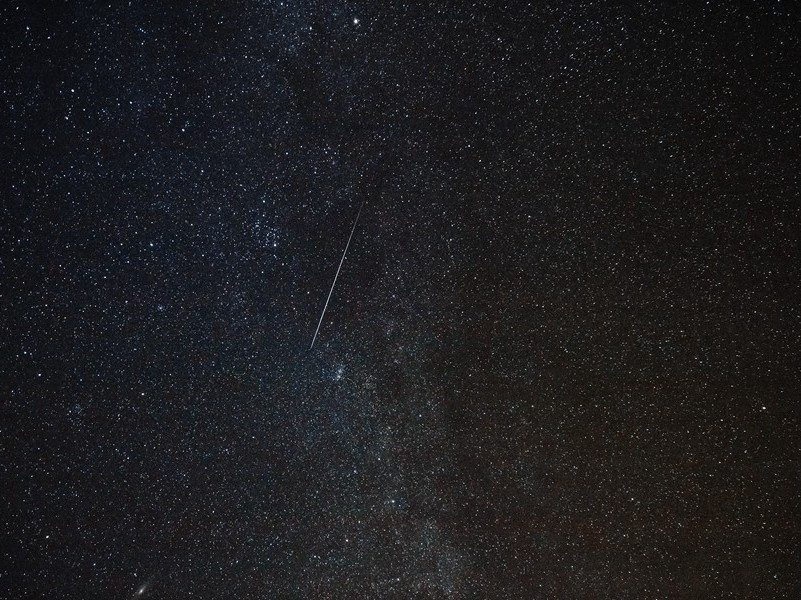 晨起开门雪满山,雪晴云淡日光寒出处翻译赏析