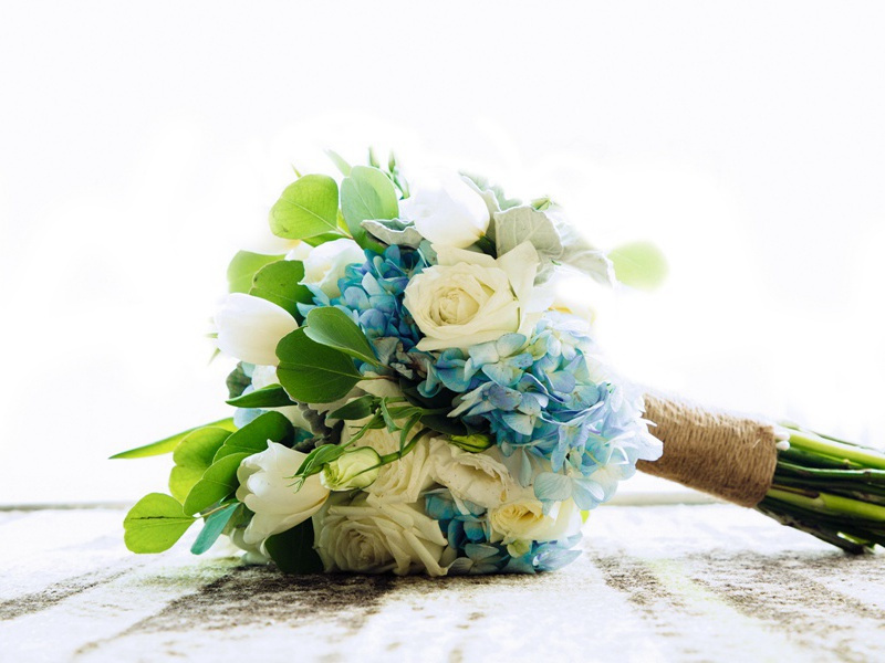 《王充道送水仙花五十枝欣然会心为之作咏》赏析-黄庭坚的诗