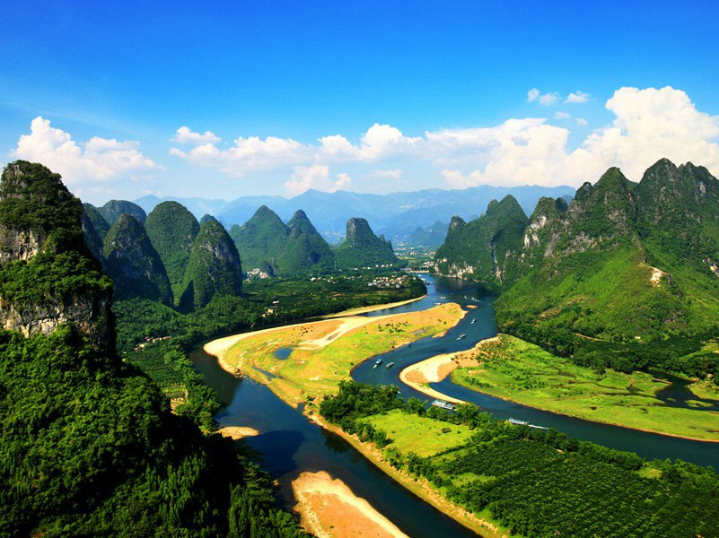 树色随山迥,河声入海遥出处意思赏析