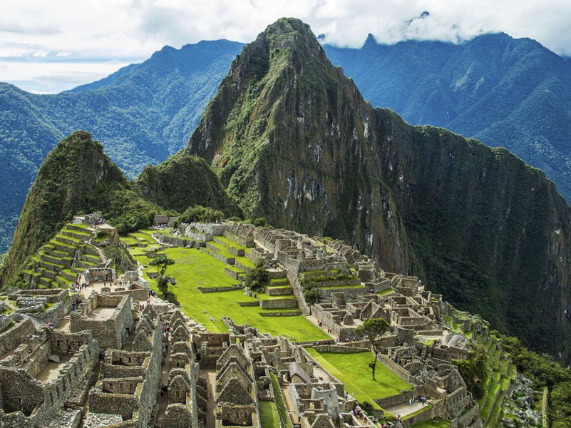 衰发萧萧老郡丞,洪州又看上元灯出处意思赏析