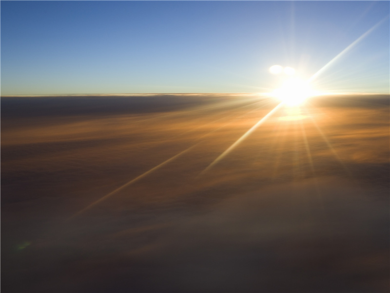 江静潮初落,林昏瘴不开出处意思赏析