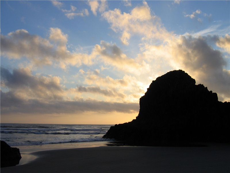 日暮岸帻归,传呼隘阡陌出处意思赏析