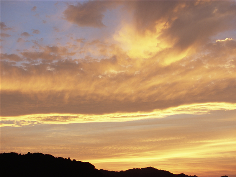 千锤万凿出深山,烈火焚烧若等闲出处意思赏析