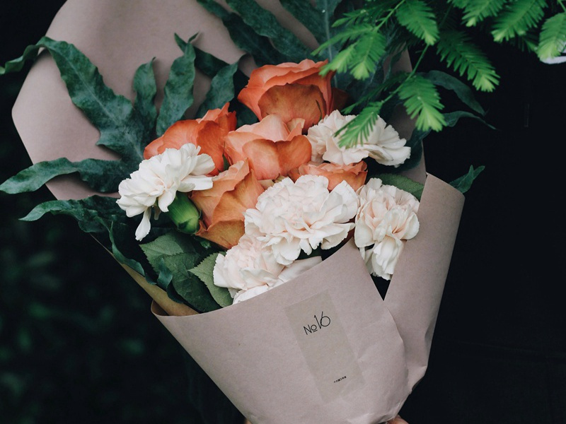 三夜频梦君,情亲见君意的出处意思赏析