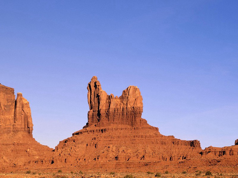 山际见来烟,竹中窥落日的出处意思赏析